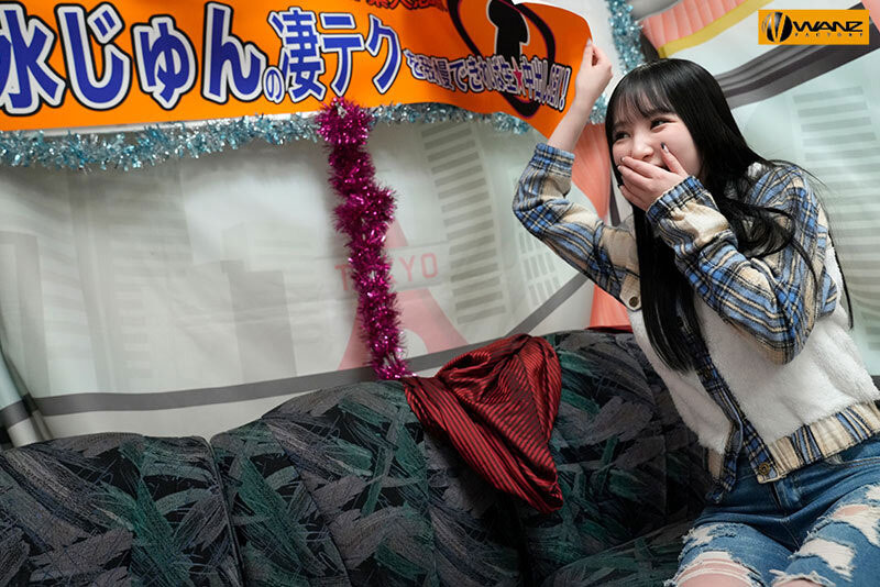 香水じゅん(香水纯)最新作品WAAA-680介绍及封面预览